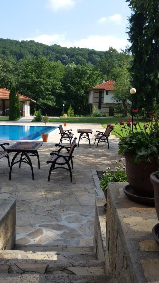 Ostrova Holiday Village Beli Osŭm Exterior photo